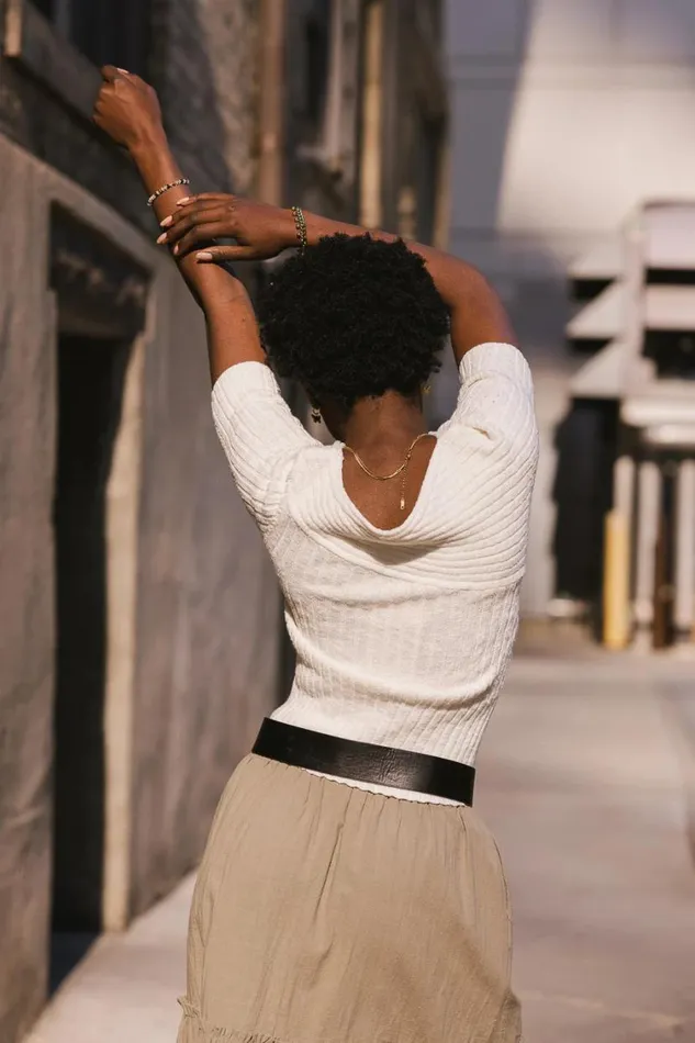 Tops Women Bohme Toni Sweater Top In Cream Cream