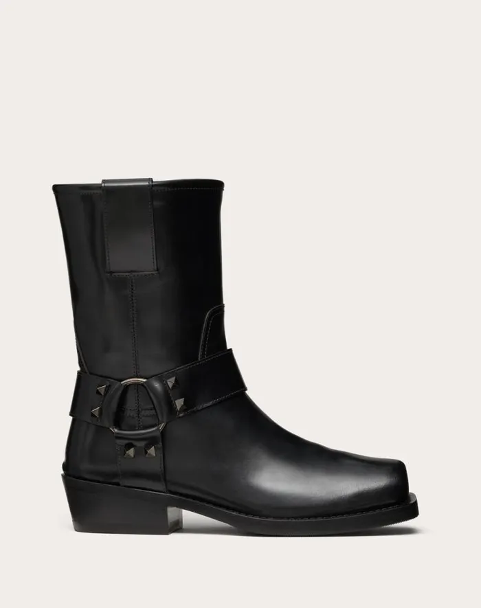 Valentino Boots Woman Rockstud Calfskin Biker Ankle Boot 40mm For Woman In Black Black