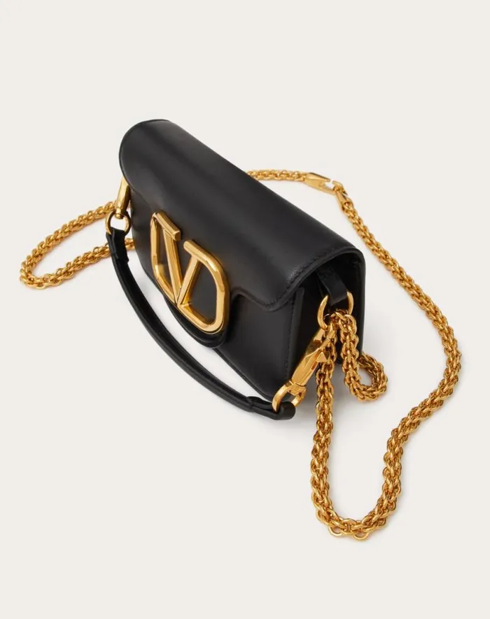 Valentino Shoulder Bags Woman Valentino Garavani Loc Small Shoulder Bag In Calfskin For Woman In Light Ivory Light Ivory Valentino Shoulder Bags Woman Valentino Garavani Loc Small Shoulder Bag In Calfskin For Woman In Light Ivory Light Ivory