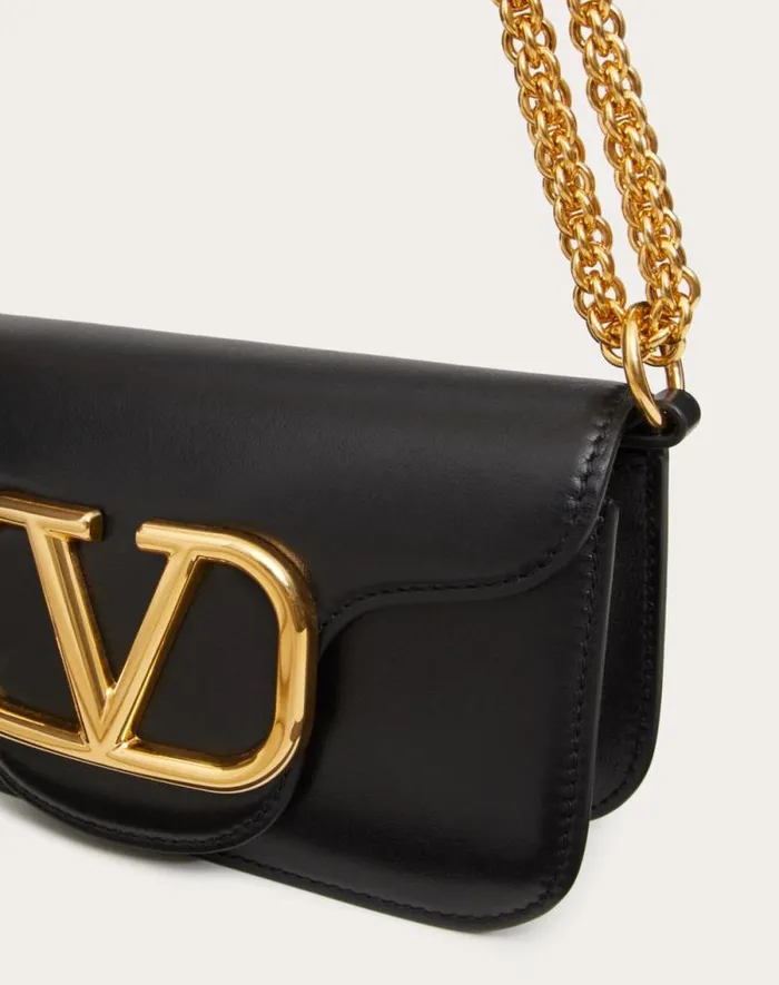 Valentino Shoulder Bags Woman Valentino Garavani Loc Small Shoulder Bag In Calfskin For Woman In Light Ivory Light Ivory Valentino Shoulder Bags Woman Valentino Garavani Loc Small Shoulder Bag In Calfskin For Woman In Light Ivory Light Ivory