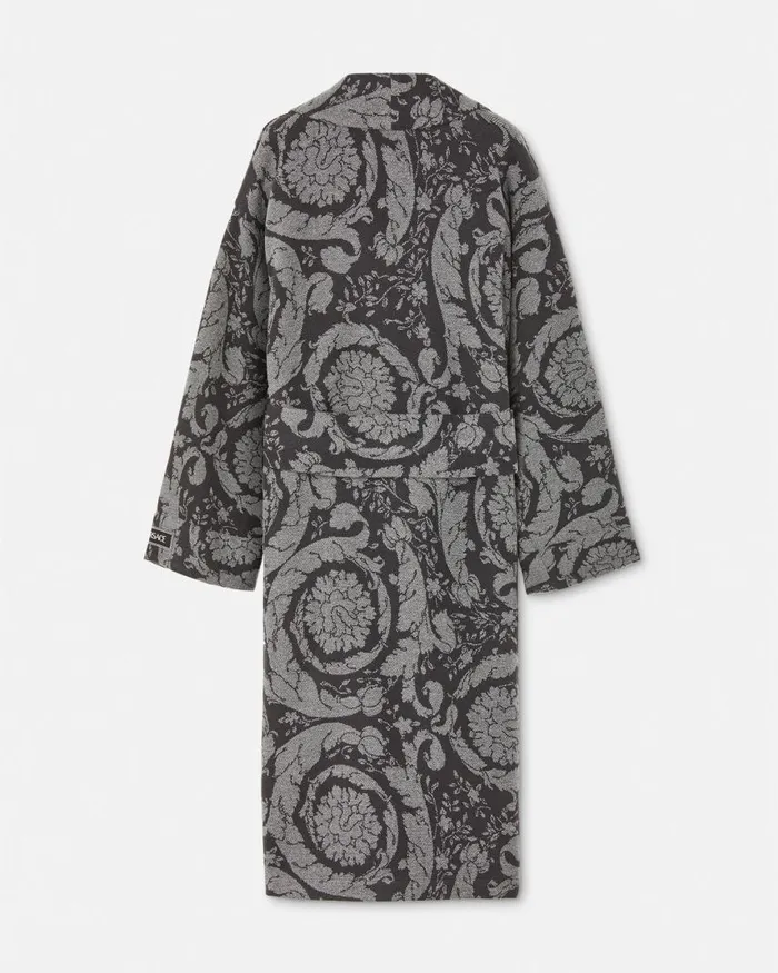 Versace Barocco Robe Print WomenMen Loungewear and Pajamas Versace Barocco Robe Print WomenMen Loungewear and Pajamas
