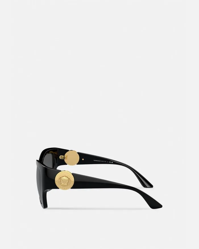 Versace Medusa Runway Squared Sunglasses Black Women Sunglasses Versace Medusa Runway Squared Sunglasses Black Women Sunglasses