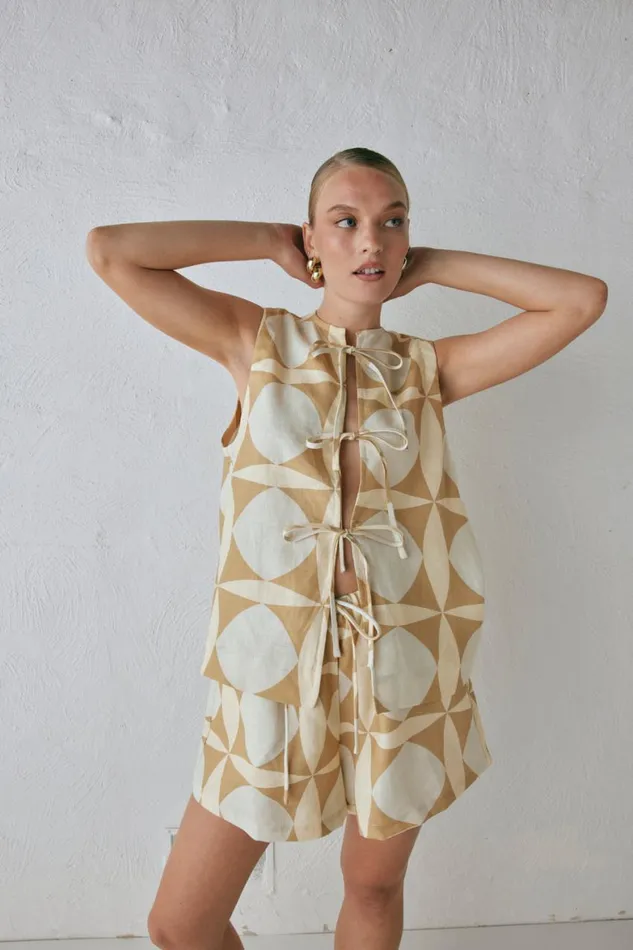 VRG GRL Sleeveless Enni Linen Smock Top Scope 8211 Women VRG GRL Sleeveless Enni Linen Smock Top Scope 8211 Women