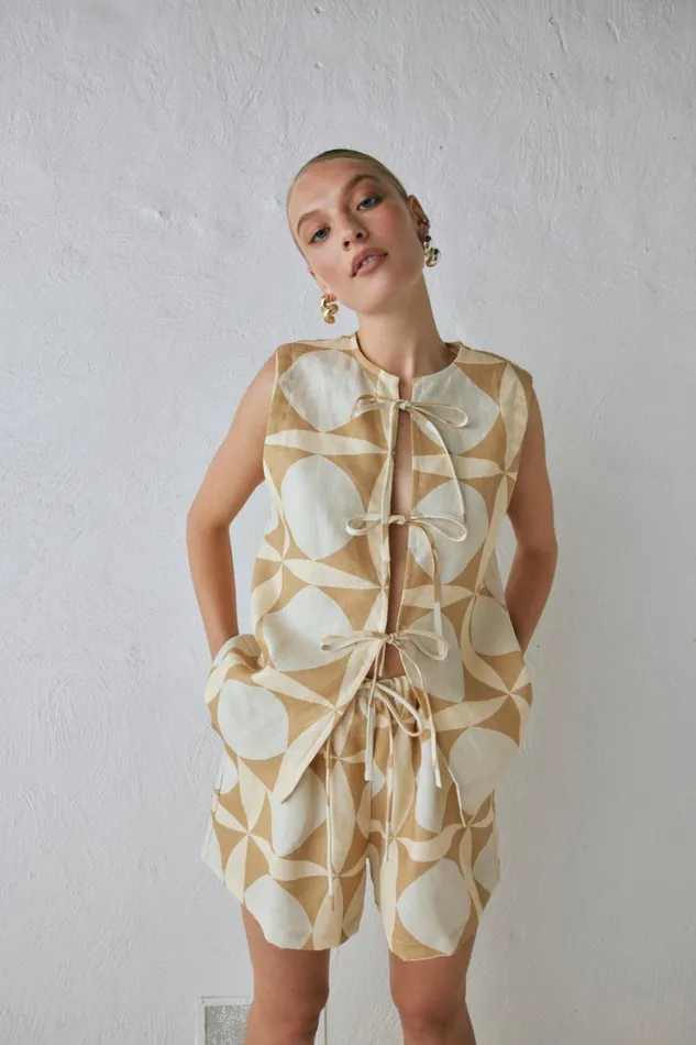 VRG GRL Sleeveless Enni Linen Smock Top Scope 8211 Women VRG GRL Sleeveless Enni Linen Smock Top Scope 8211 Women