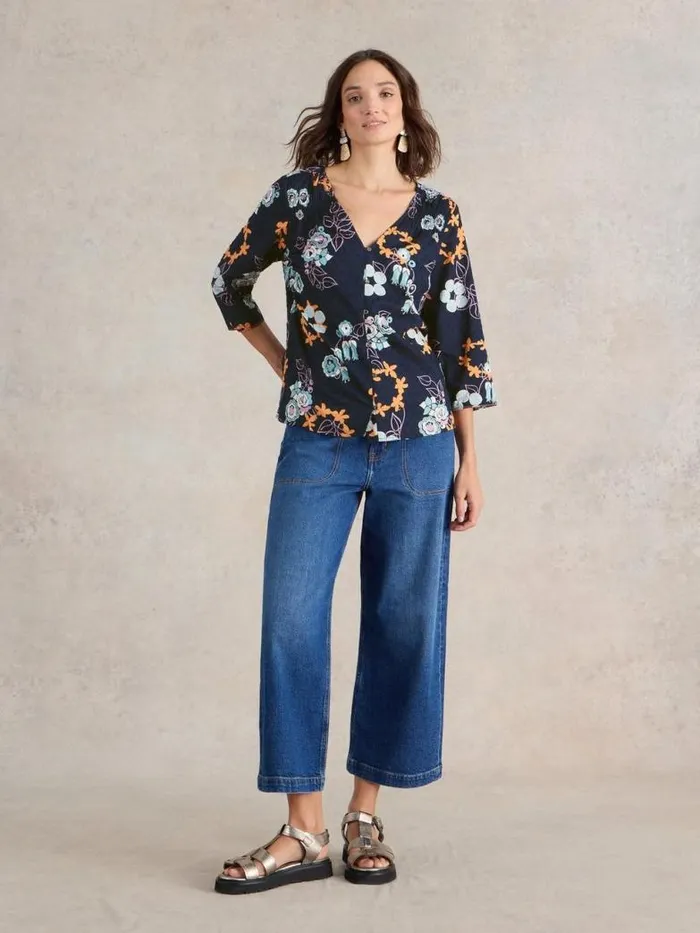 White Stuff Tops and TShirts Women Rae Organic Cotton V Neck Top Navy Print White Stuff Tops and TShirts Women Rae Organic Cotton V Neck Top Navy Print