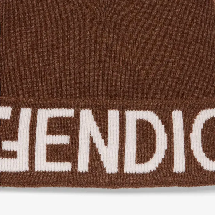 Woman Brown Wool Hat White Fendi Hats and Gloves