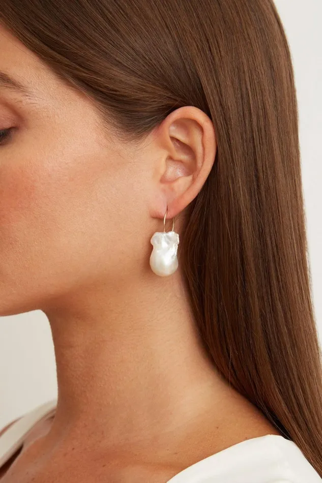 Women 14k White Le Baroque Earrings Chan Luu Earrings