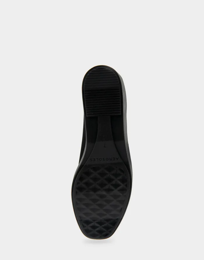 Women Aerosoles Clogs and Mules Comfortable Flatform Shoe In Black Stretch Gabardine Fabric