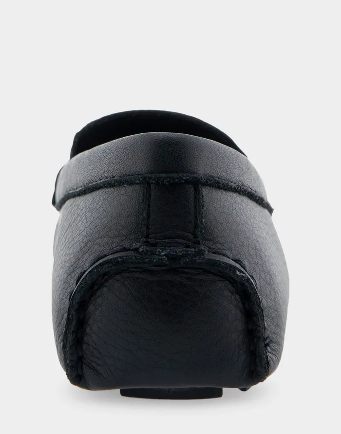 Women Aerosoles Clogs and Mules Comfortable Ornamented Driver In Black Leather