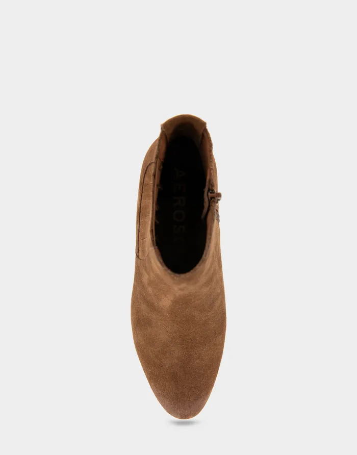 Women Aerosoles Heeled Boots Comfortable Covered Gore Western Ankle Bootie In Tobacco Suede