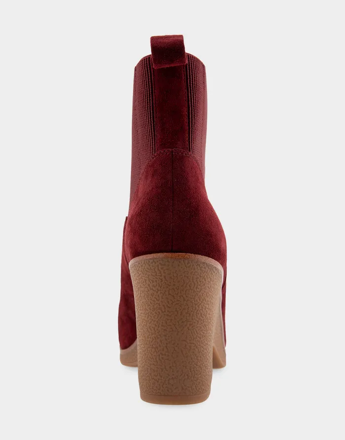 Women Aerosoles Wedges Comfortable Gored Sculpted Wedge Crepe Heel Bootie In Burgundy Suede Suede