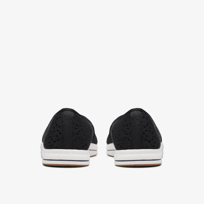 Women Breeze Emily Black Clarks Flats