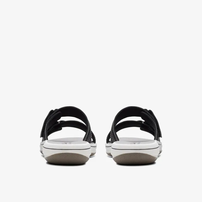Women Breeze Piper Black Clarks Sandals and Flip Flops