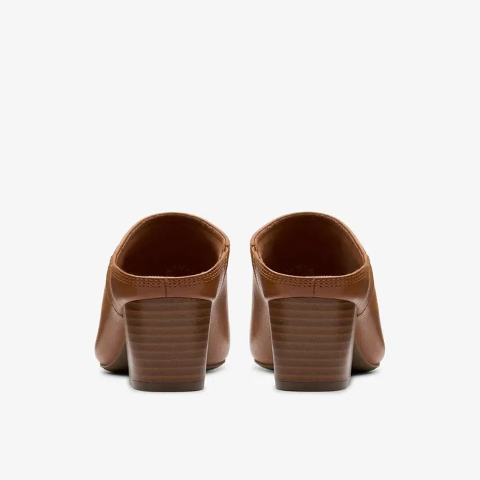 Women Ellanie Pace Tan Leather Clarks Heels and Pumps