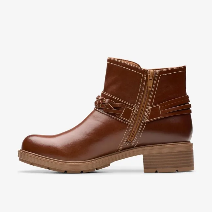 Women Hearth Kaylie Tan Leather Clarks Boots and Booties