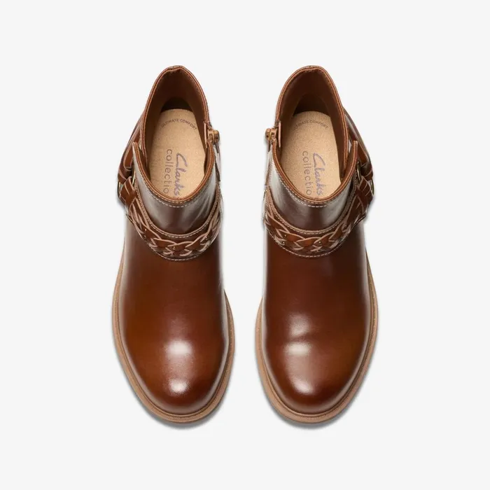 Women Hearth Kaylie Tan Leather Clarks Boots and Booties