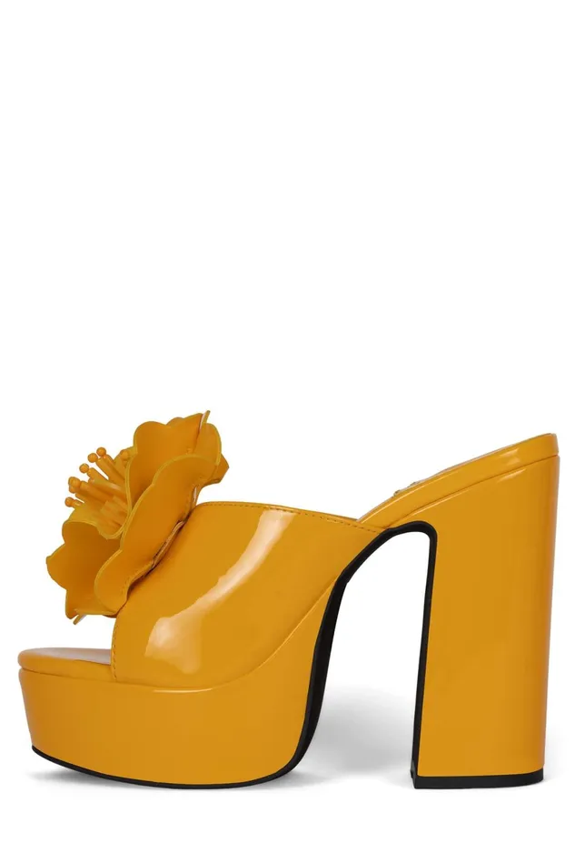 Women Jeffrey Campbell Sandal TROPICALS Fuchsia Patent
