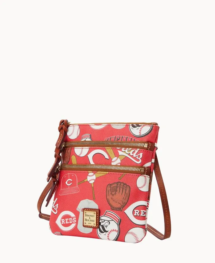WomenMen Crossbodies Dooney and Bourke MLB Reds N S Triple Zip Crossbody Reds WomenMen Crossbodies Dooney and Bourke MLB Reds N S Triple Zip Crossbody Reds