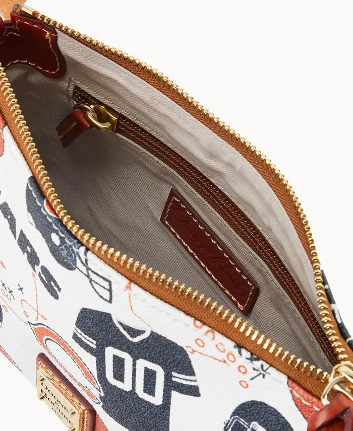 WomenMen Crossbodies Dooney and Bourke NFL Bears Crossbody Pouchette Bears