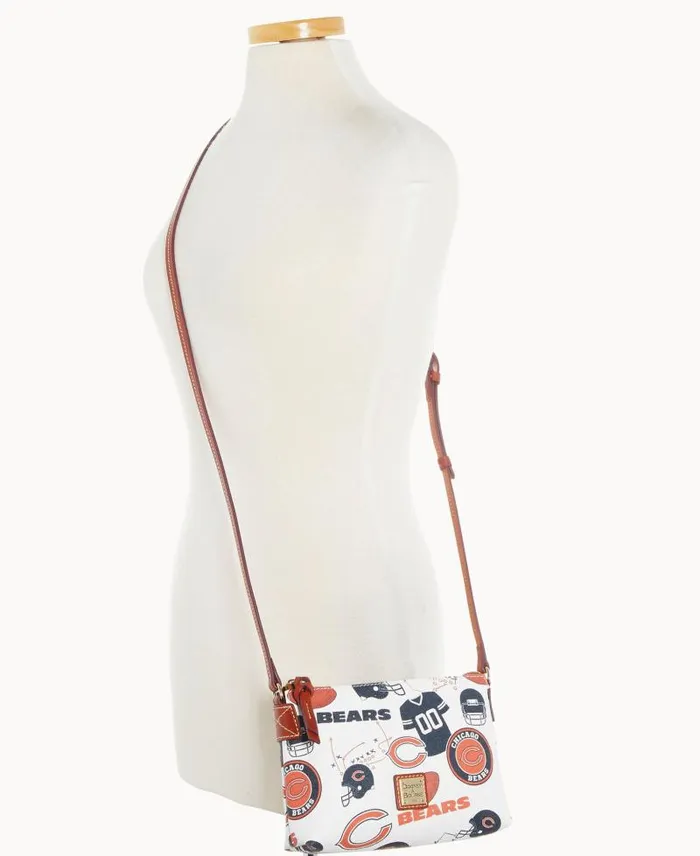 WomenMen Crossbodies Dooney and Bourke NFL Bears Crossbody Pouchette Bears