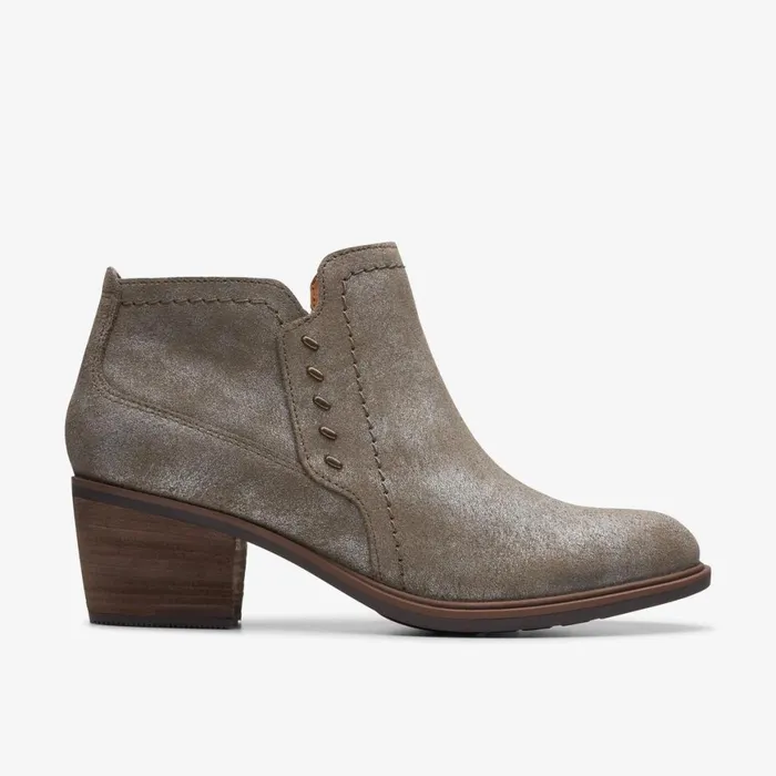 Women Neva Lo Taupe Metallic Clarks Boots and Booties
