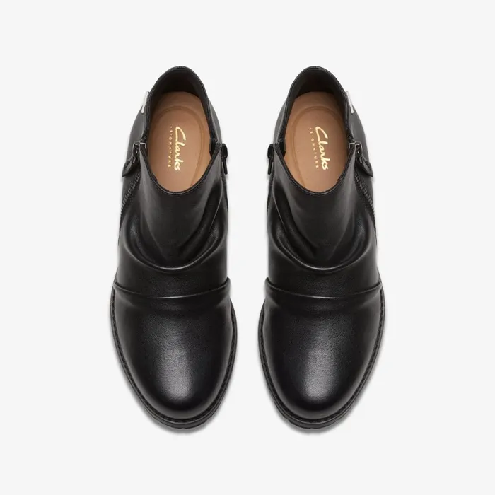 Women Nissini Top Waterproof Black Leather Clarks Boots and Booties