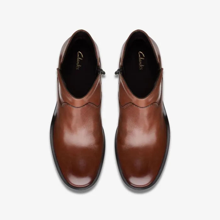 Women Valvestino Lo Dark Tan Leather Clarks Boots and Booties