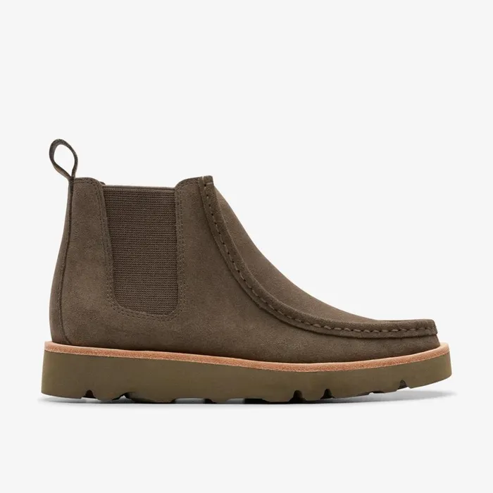 Women Walla Chelsea Mole Grey Suede Clarks Boots and Booties