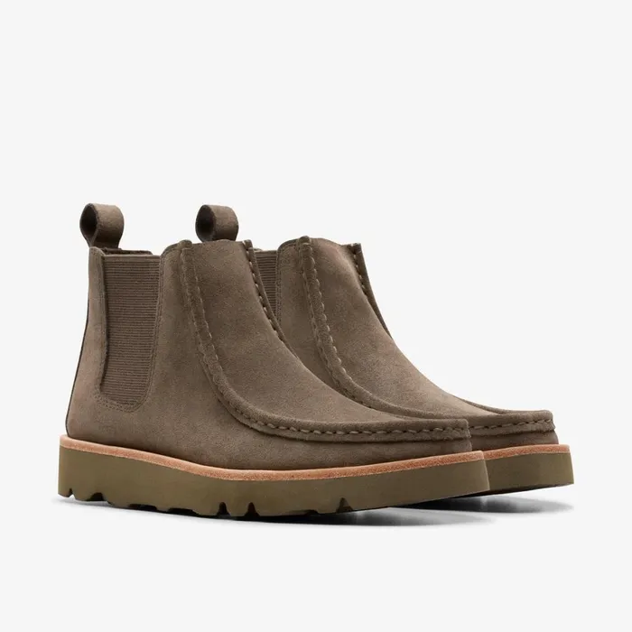 Women Walla Chelsea Mole Grey Suede Clarks Boots and Booties
