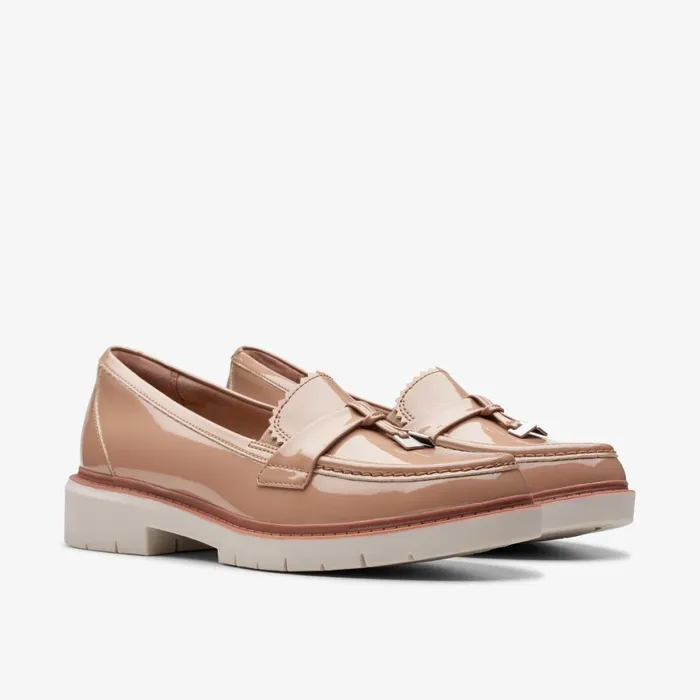Women Westlynn Bella Warm Beige Clarks Loafers and Oxfords
