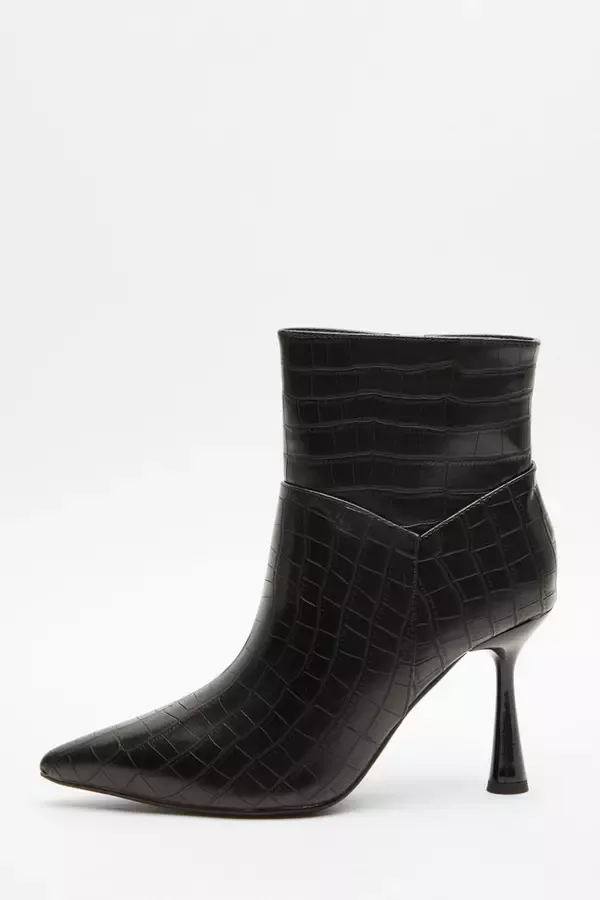 Women Wide Fit Faux Leather Heeled Boots Quiz Clothing Ankle Boots