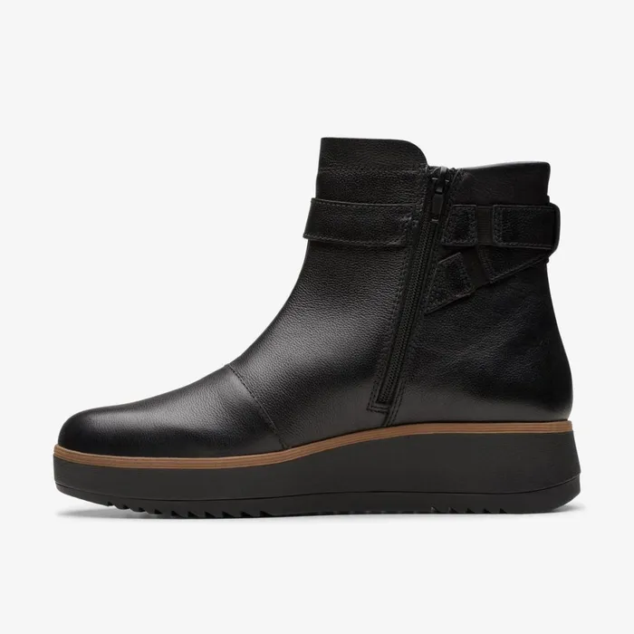 Women Zylah Faye Black Leather Clarks Boots and Booties